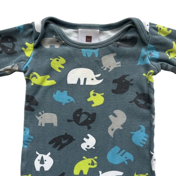 Tea Collection Rhino Romper Size 6-12m - Picture 2 of 5